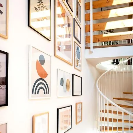 Rose Corner Apartment *