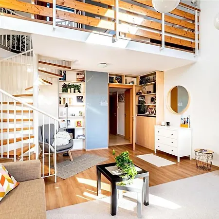 Rose Corner Apartment